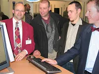 Team 2007 — Im März am Stand von kirchenweb.ch an der Swisseglise in Weinfelden --- vlnr: Werner Näf, Bernhard Nauli, David Jufer, Markus Strässler